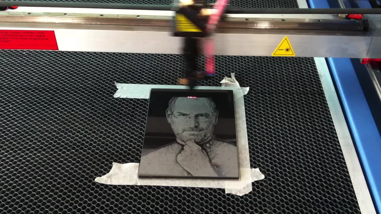 Акриловый камень