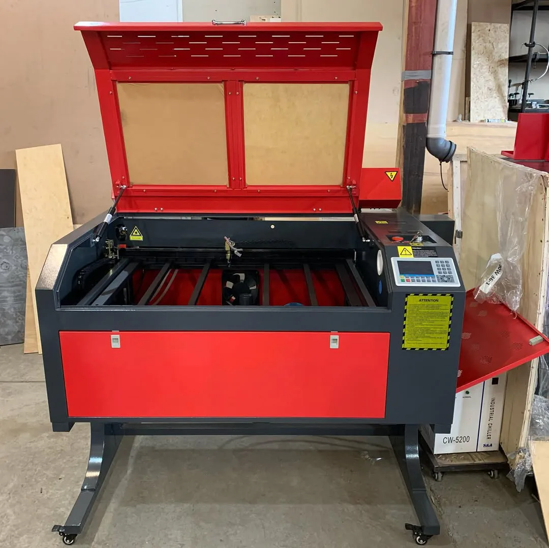 Лазерный станок CO2 с ЧПУ | 600x900 | 60 Вт | Ruida