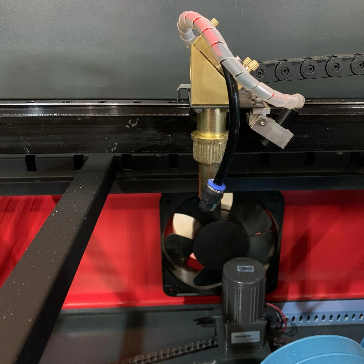 Лазерный станок CO2 с ЧПУ | 600x900 | 60 Вт | Ruida фото 3