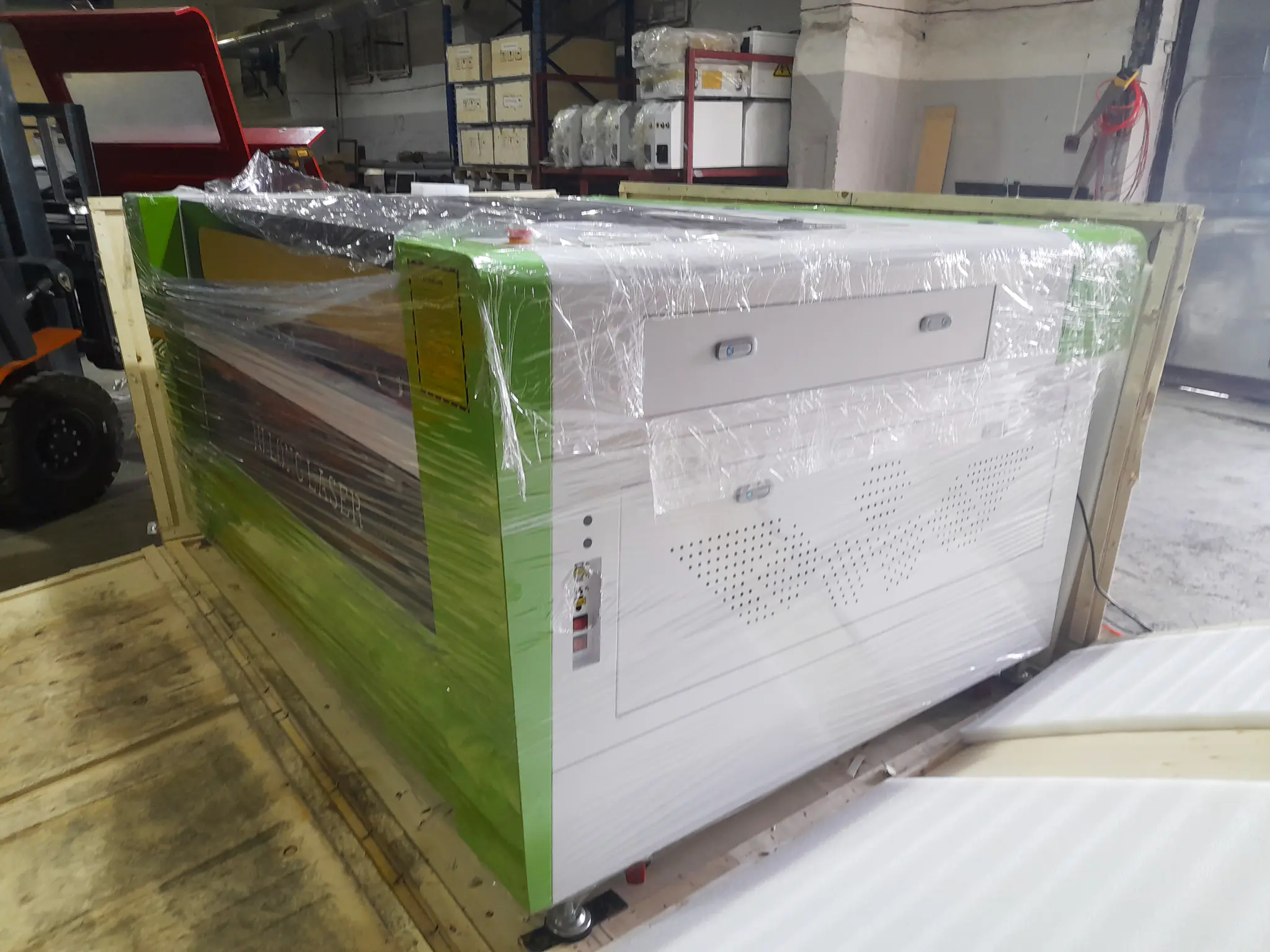 Лазерный станок CO2 с ЧПУ | 1600x1000 | 100 Вт | Ruida фото 6