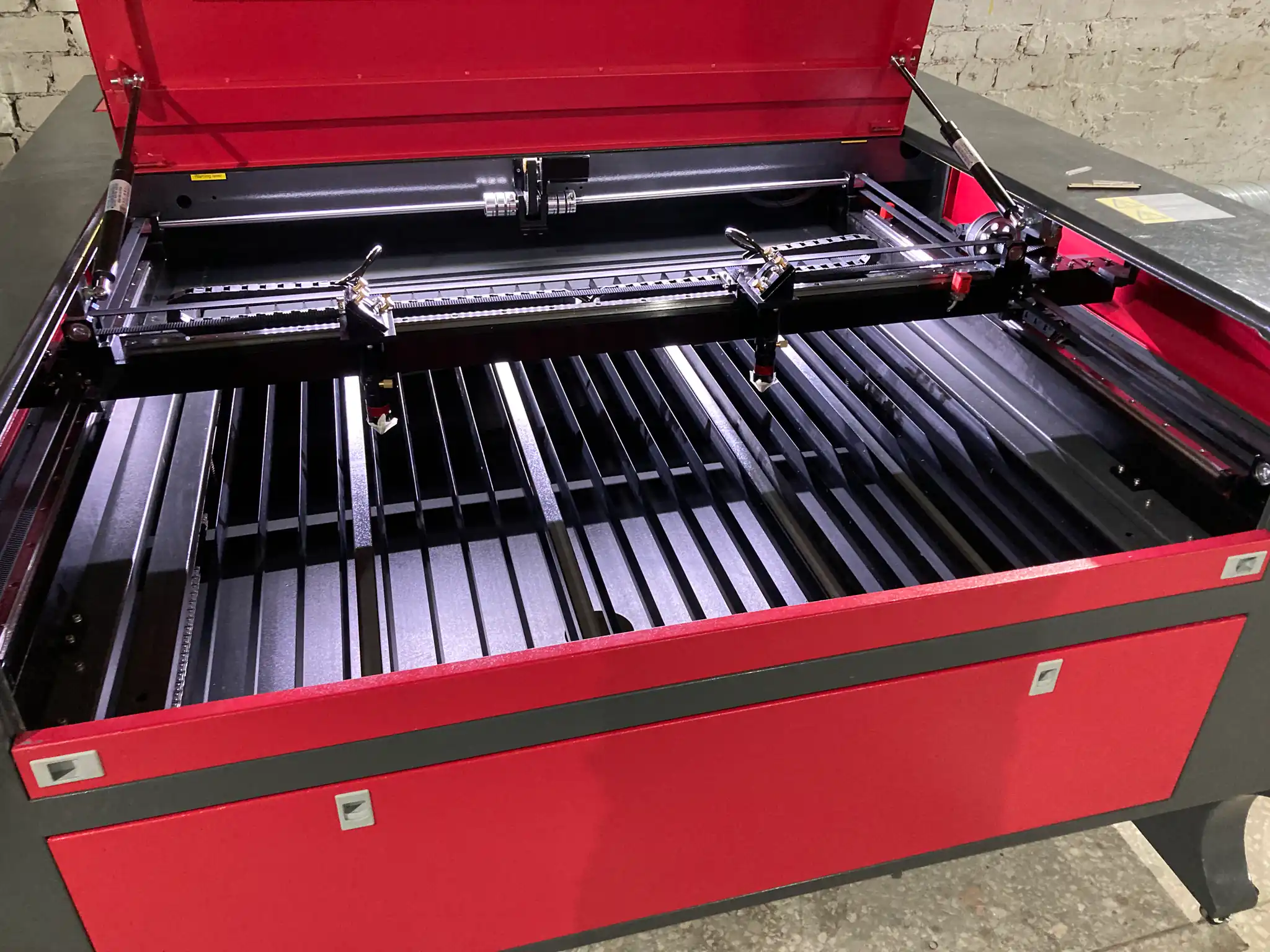 Лазерный станок CO2 с ЧПУ | 1000x800 | 130 Вт | Ruida | 2 головы фото 6