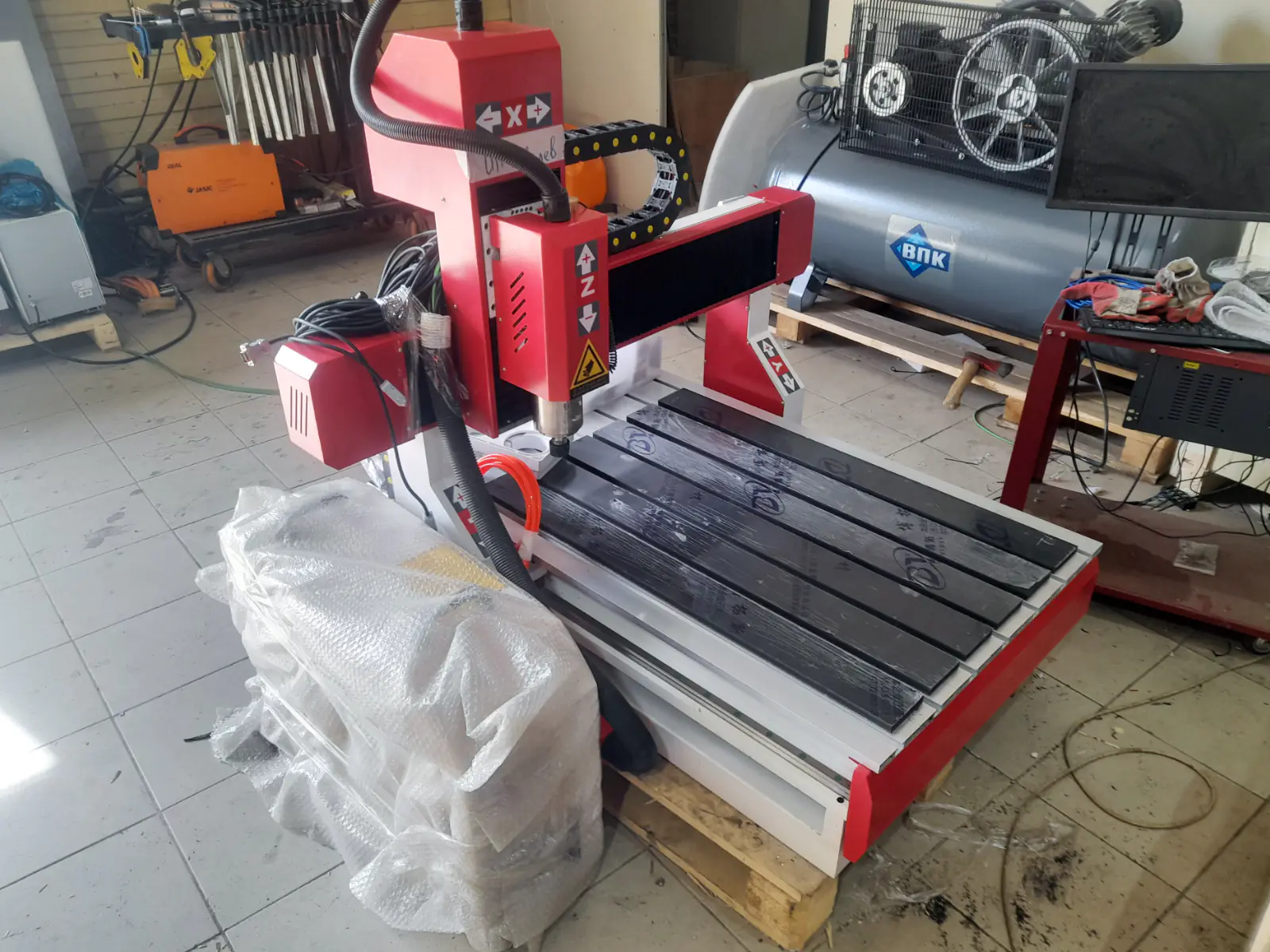 Настольный фрезерный станок с ЧПУ | 600x900x200 | 3 кВт | Inectra