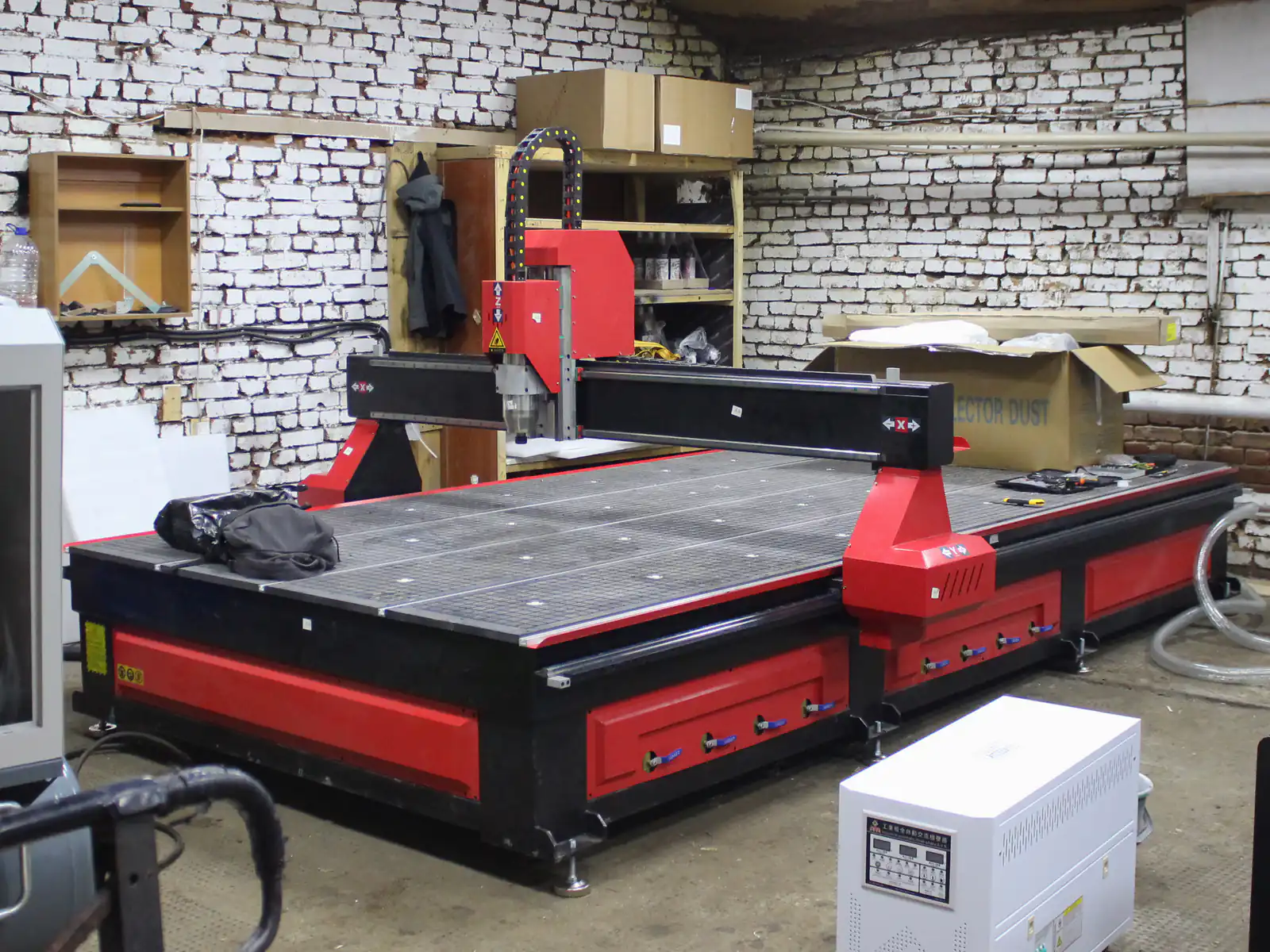 Фрезерный станок с ЧПУ | 2100x4000x300 | 3 кВт | Inectra