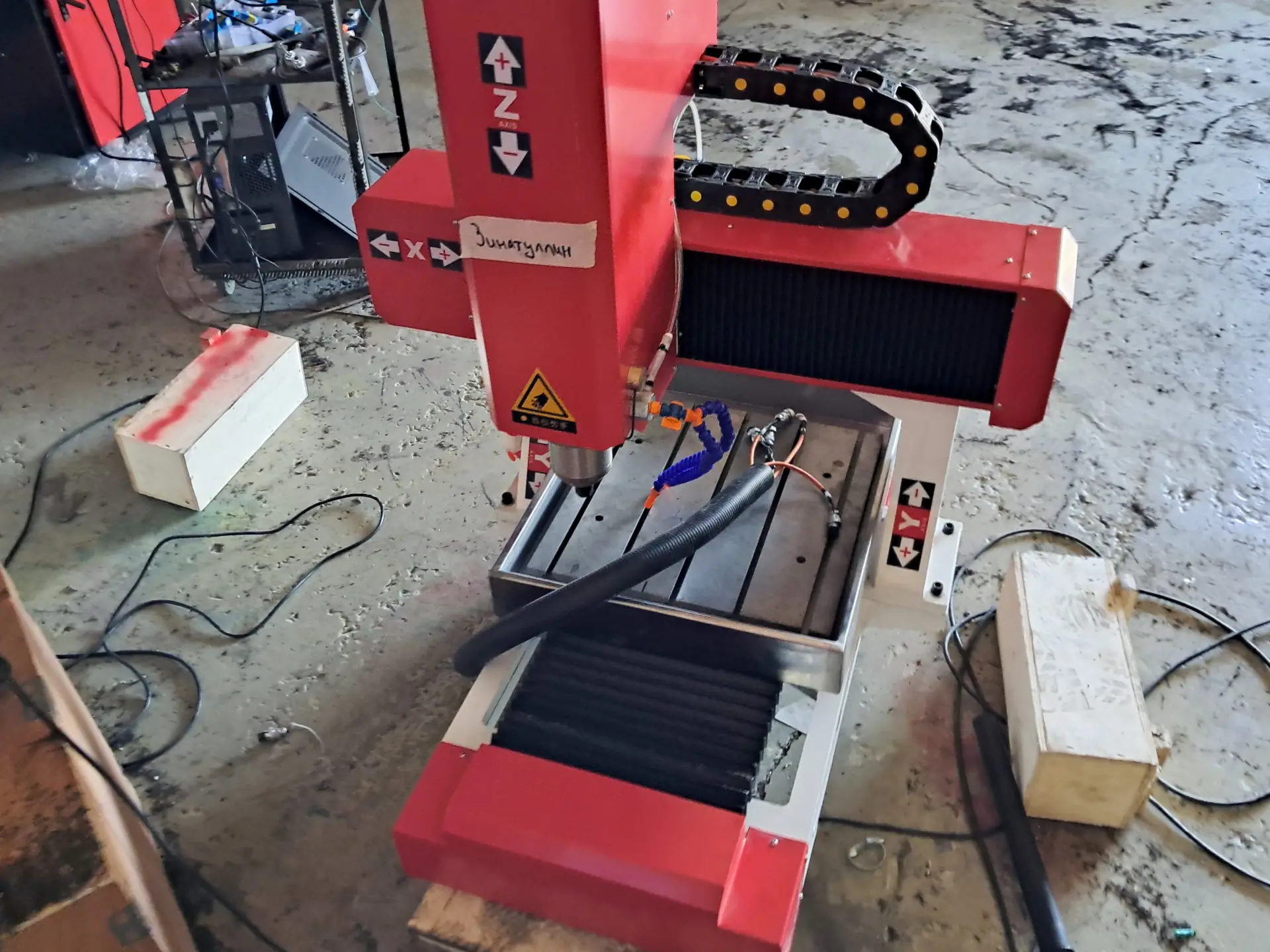 Фрезерный станок с подачей СОЖ | 400x400x200 | 2,2 кВт | Inectra фото 3